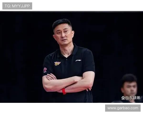 杜锋重塑球队精神内核引领新一代篮球力量全面崛起 杜锋重塑球队精神内核引领新一代篮球力量全面崛起