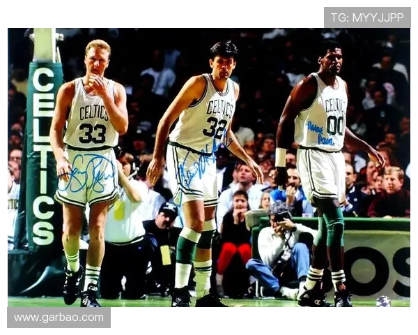 波士顿凯尔特人队崛起之路:从辉煌历史到新时代的挑战与机遇 波士顿凯尔特人队崛起之路:从辉煌历史到新时代的挑战与机遇