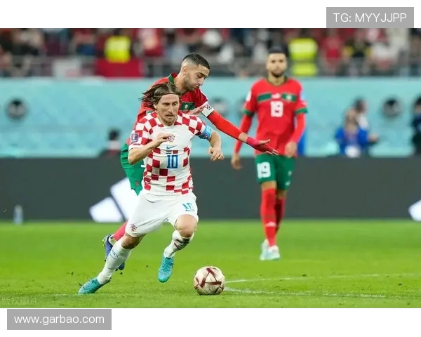 南京足球队在世界杯预选赛中的耐力与拼搏精神全面解析 南京足球队在世界杯预选赛中的耐力与拼搏精神全面解析