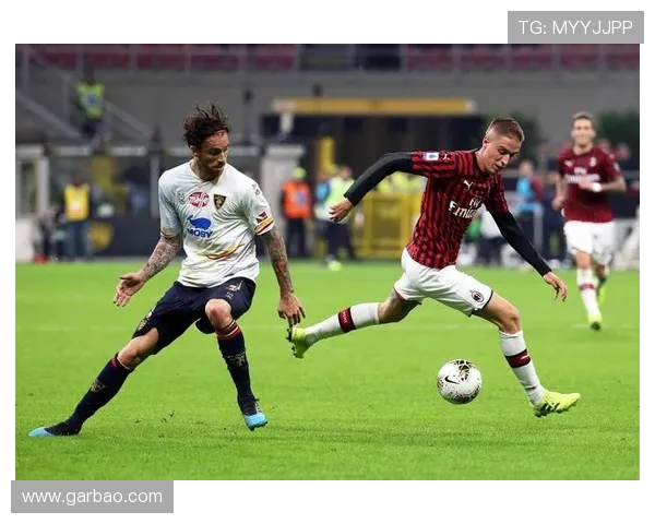 AC米兰与那不勒斯激战正酣 谁能笑到最后争夺意甲荣耀