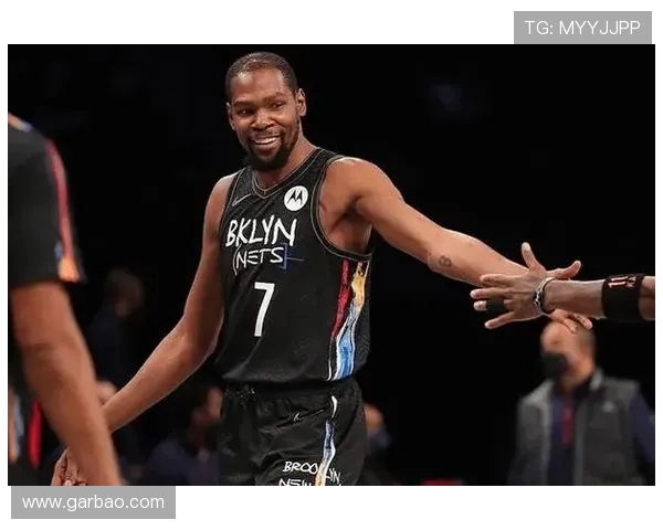 华盛顿足球队与奥兰多队激战正酣精彩对决引发球迷热议